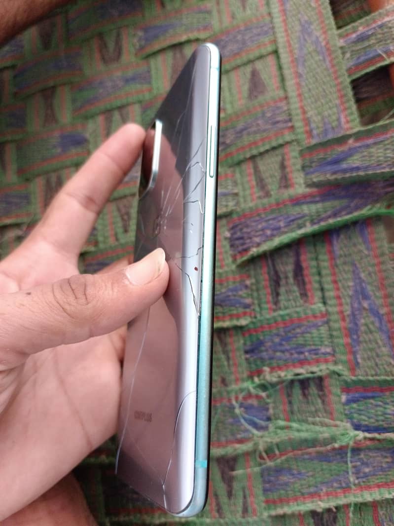 One Plus 8T 5