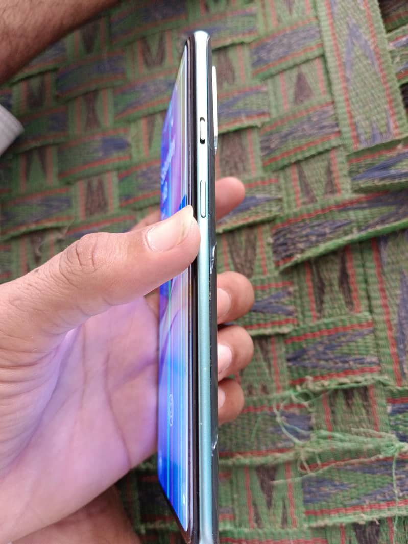 One Plus 8T 6