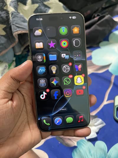 Apple iPhone 16 Pro Max