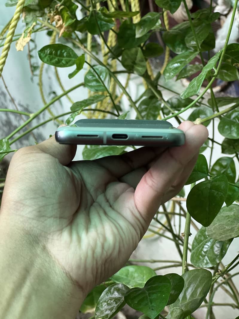 Google Pixel 8 1