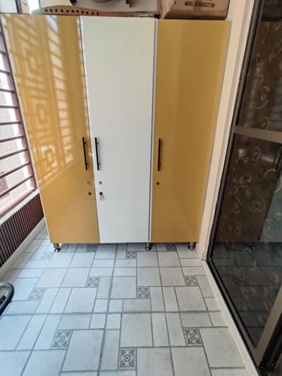 3 piece wardrobes