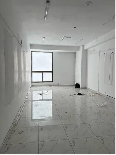 Brand New Office Area 550 Square Feet Available For Rent In Gulberg 3 Lahore