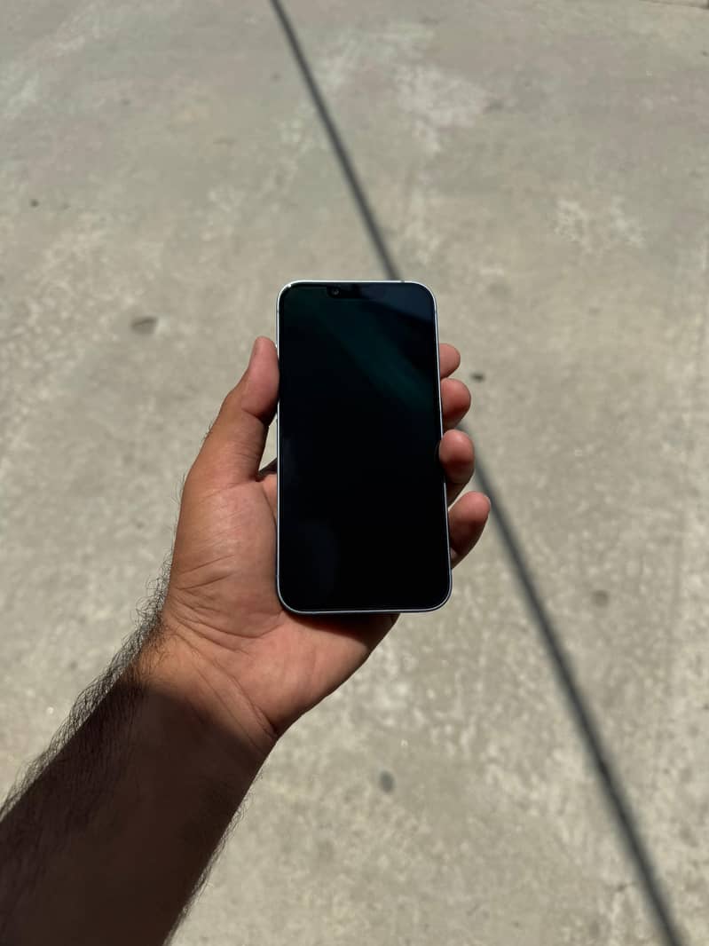 Apple iPhone 14 2