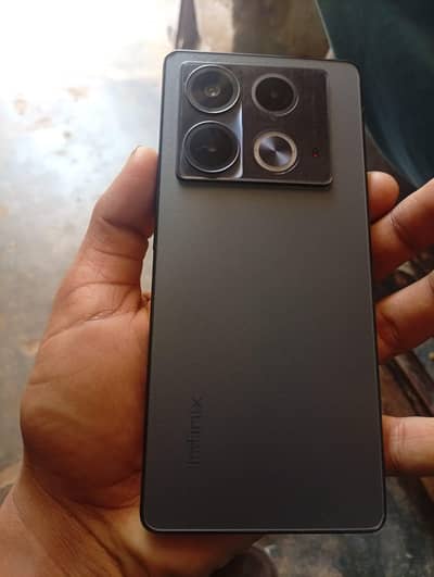 Infinix Note 40