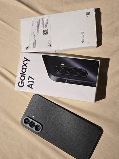 100% BRAND NEW UN TOUCHED SAMSUNG 17 UAE. N. PTA FULL SIM TIME AVAILAB