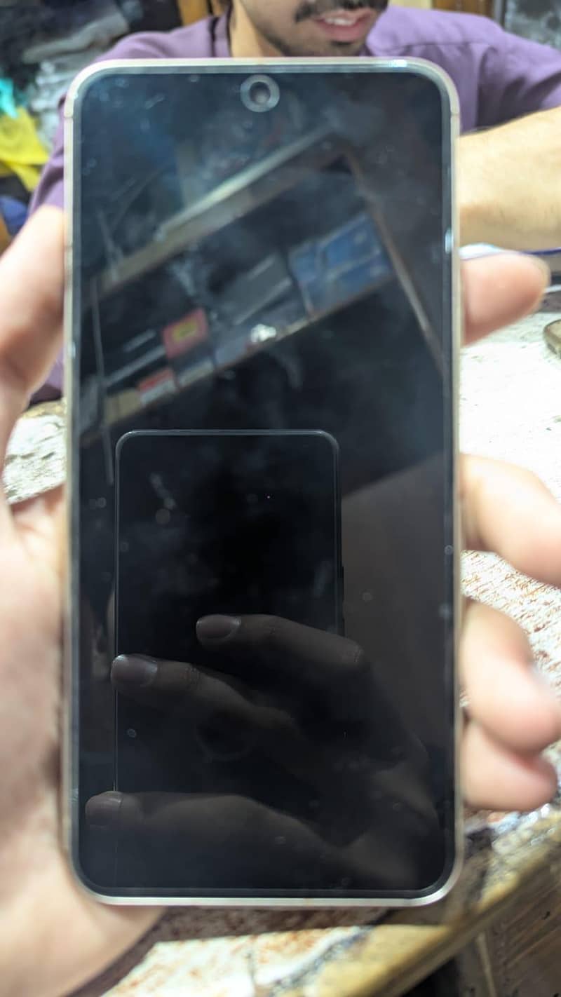 Google Pixel 8 1