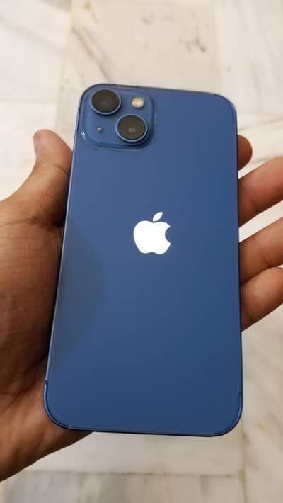 Apple iPhone 13 128 gb 10/10 condition