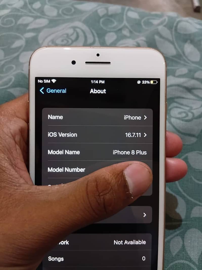 Apple iPhone 8 Plus 7