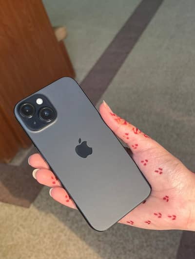 Apple iPhone 15