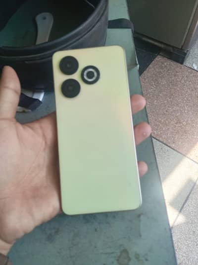 Infinix Smart 8
