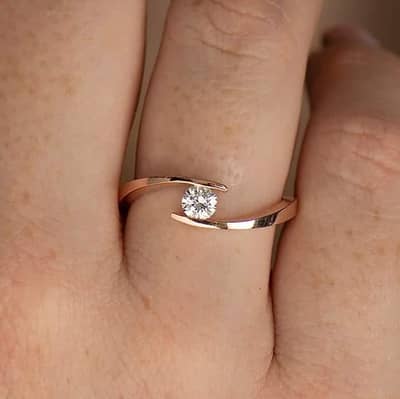 Ring/gold/22carat/yellow/diamond