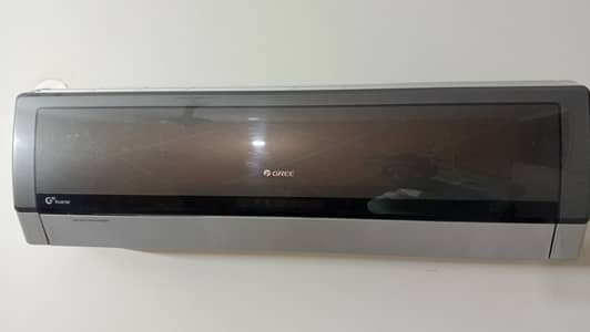 Gree 1.5 Ton invertor AC 0306-4358635
