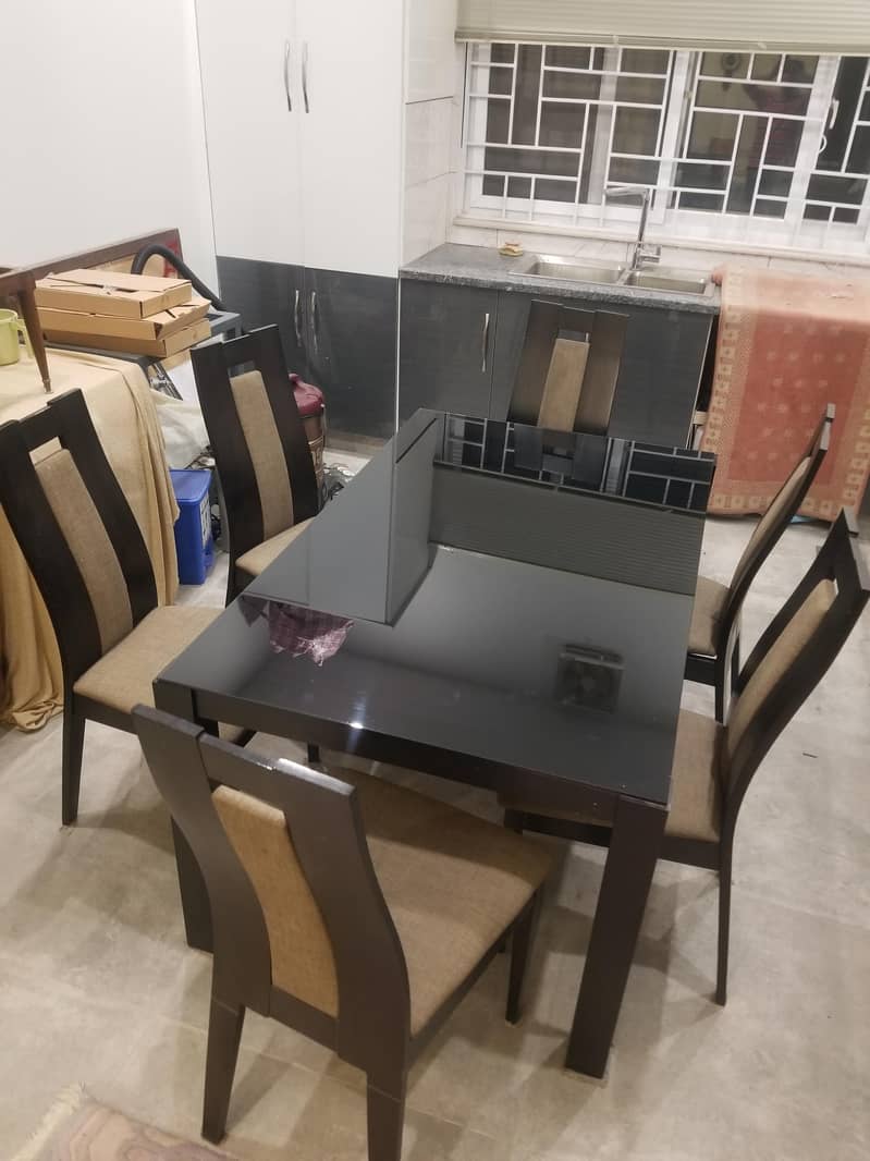 6 seater dinner table 3