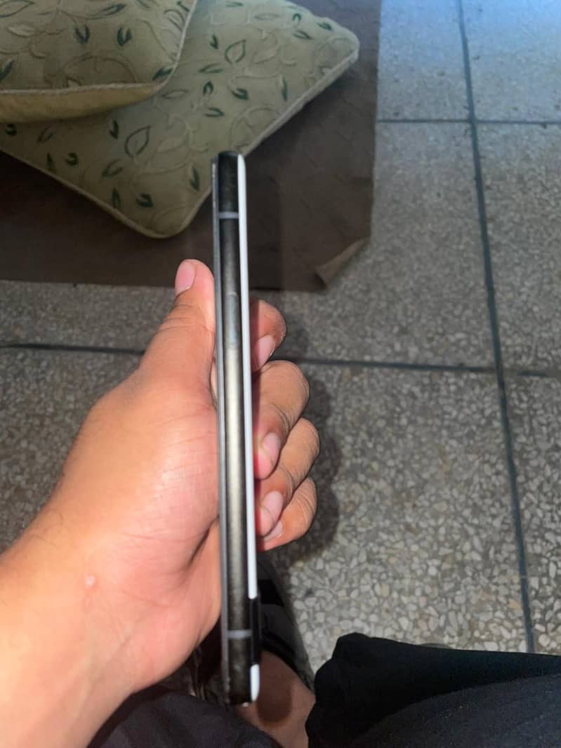 Google Pixel 6a 5