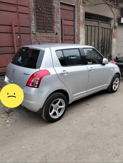 Suzuki Swift 2012