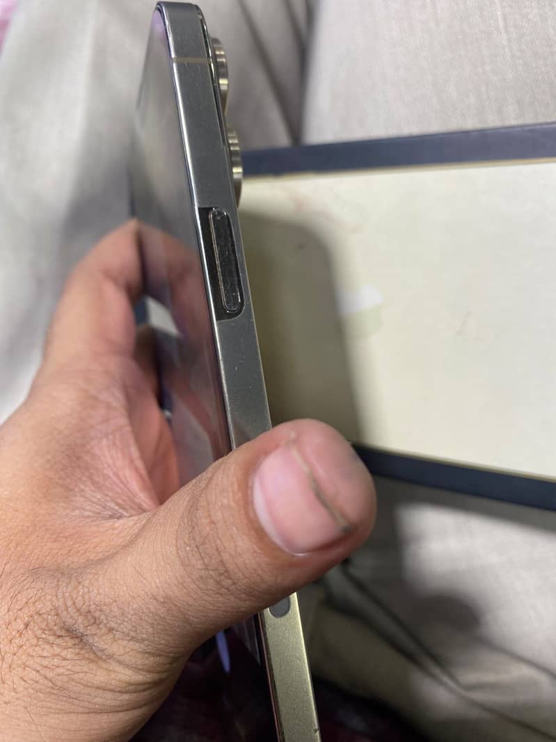 iphone 13 pro max 1