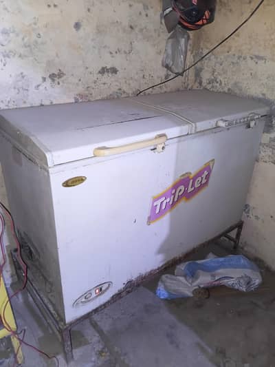 waves freezer urgent for sale need money 03186138817