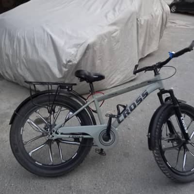 Aluminium bicycle 10 by 10 condition