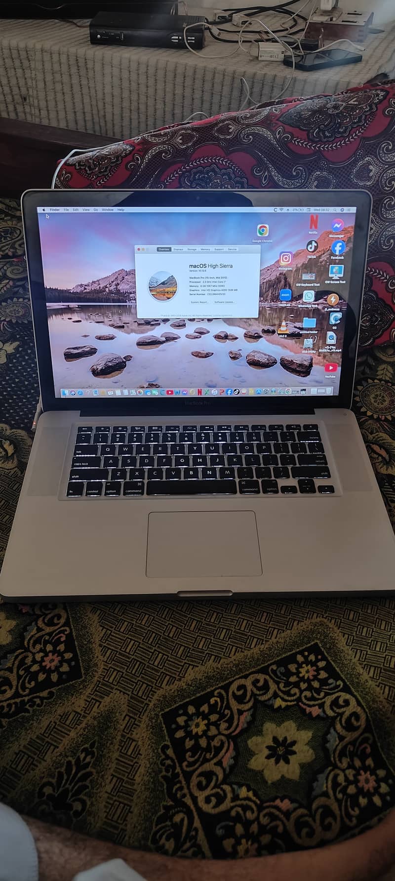 MacBook Pro 1