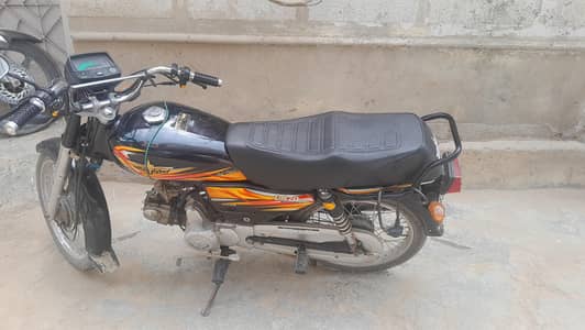 Union Star 70 cc bike