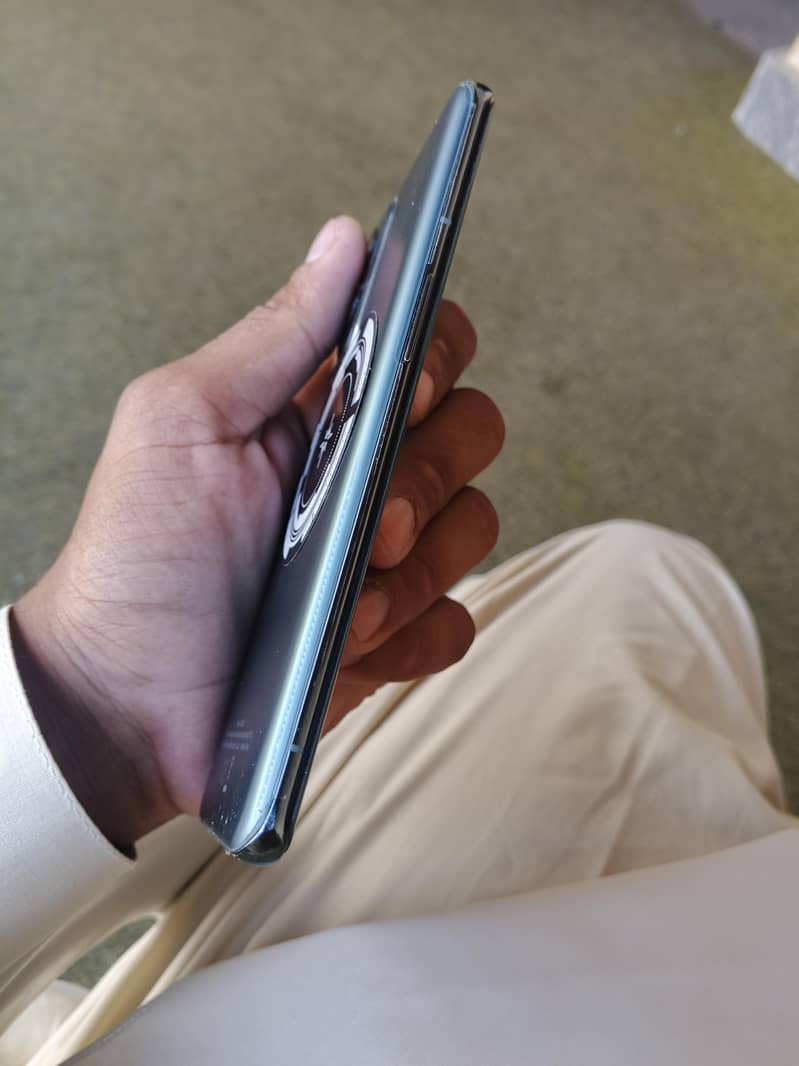 One Plus 9 Pro 1