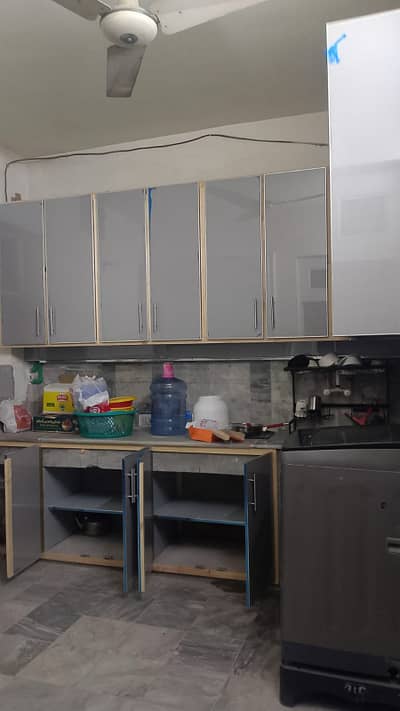 Al nor Garden 3.5 Marla duble story for rent 03018660465