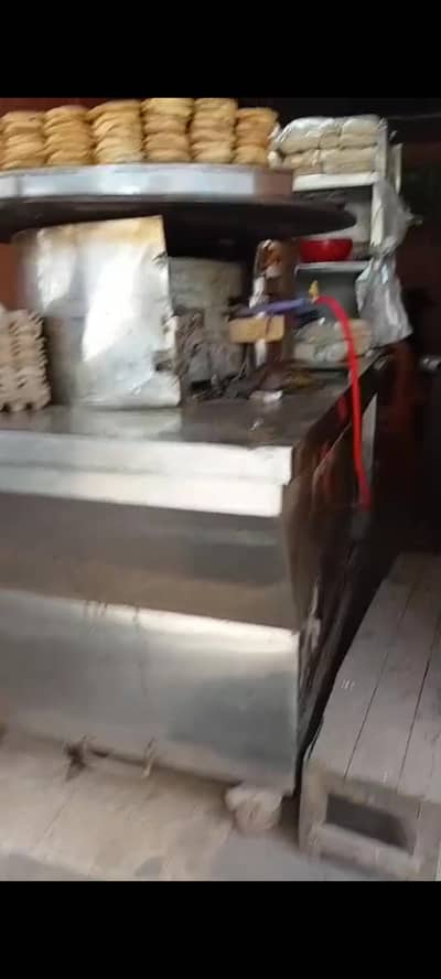 burger still counter urgent sell