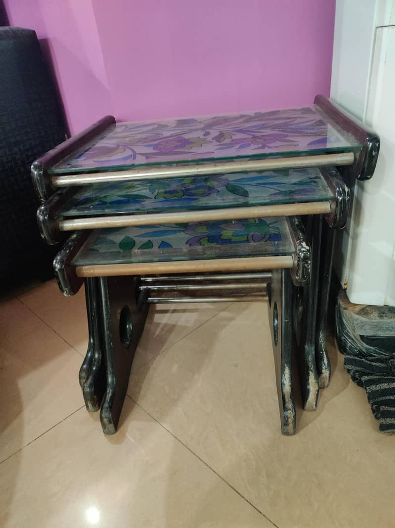 kitchen tables 1