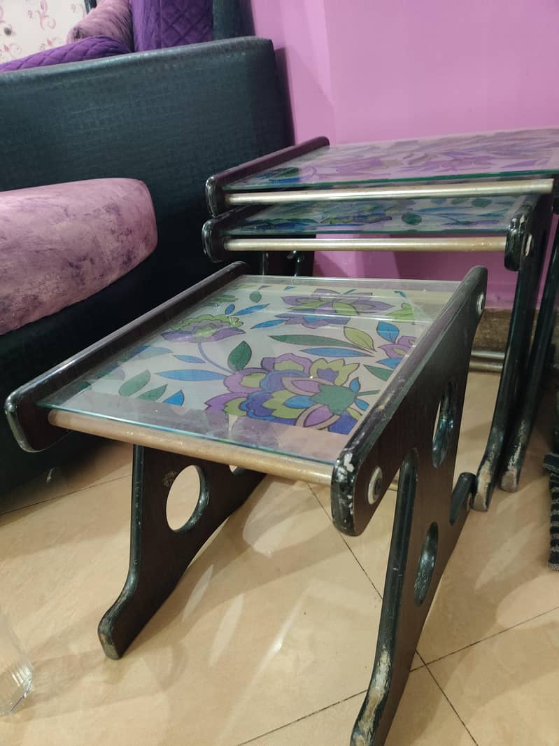 kitchen tables 3