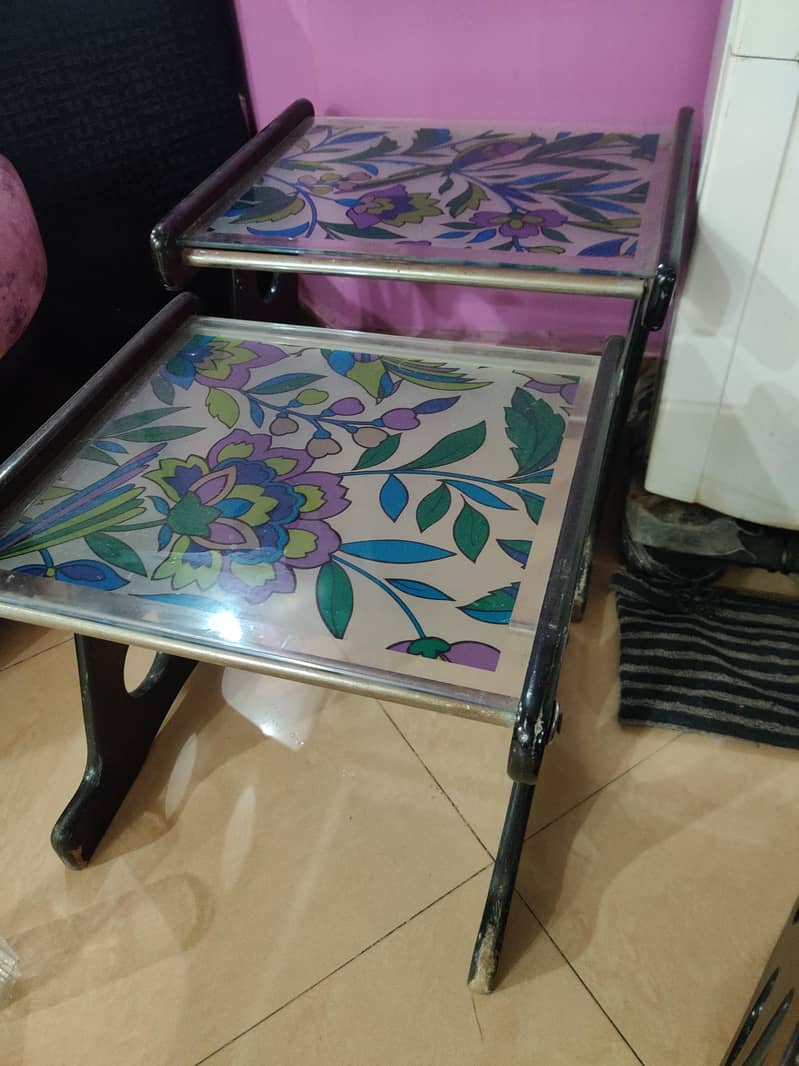 kitchen tables 4