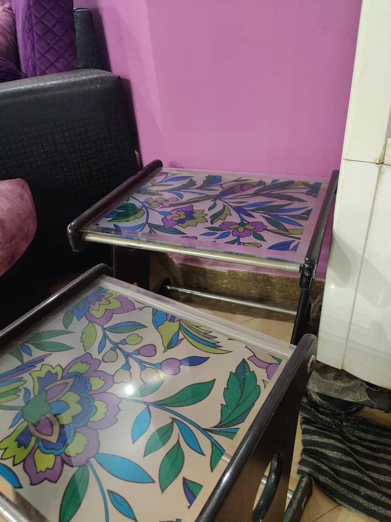 kitchen tables 5