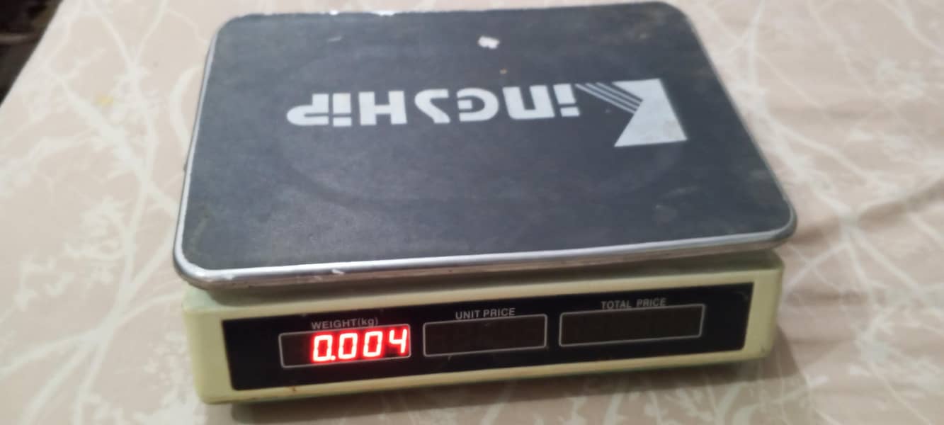 digital scale. . 0