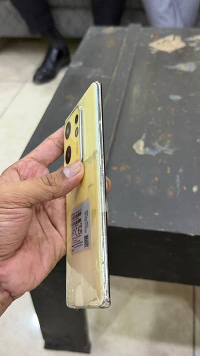 Infinix Zero 30