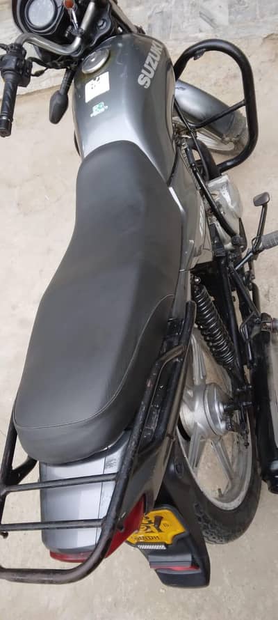 urgent sale SUZUKI 110