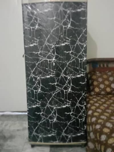 2ND HAND FRIDGE