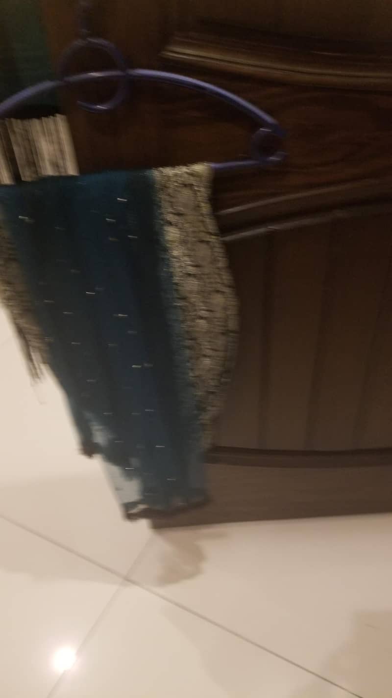 medium 1