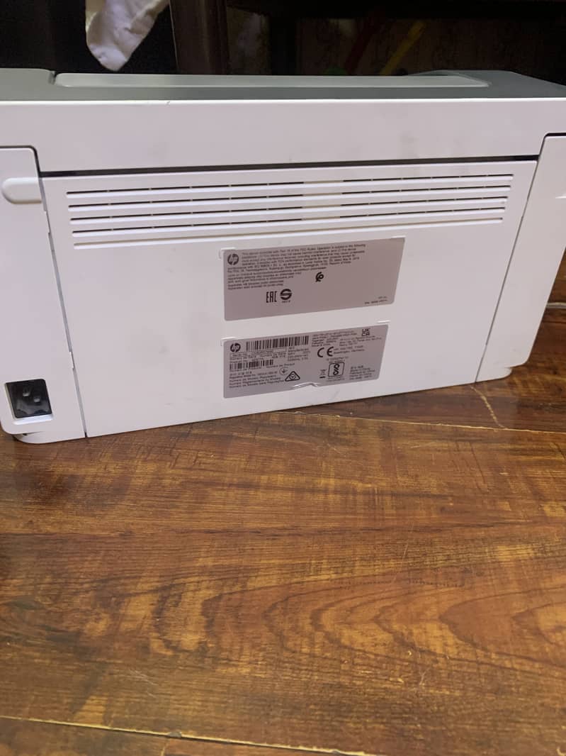 Hp printer laser jet 107a. Computer printer machine 4