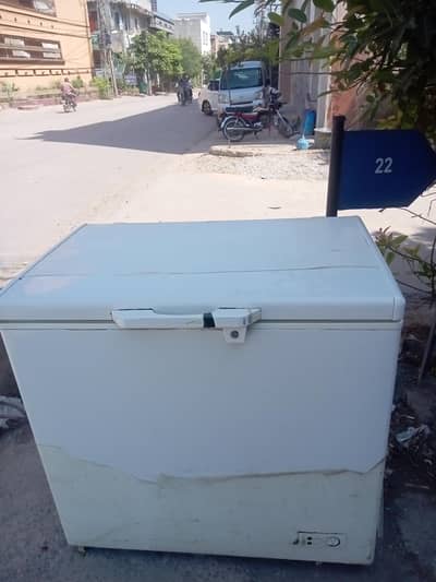 deep freezer