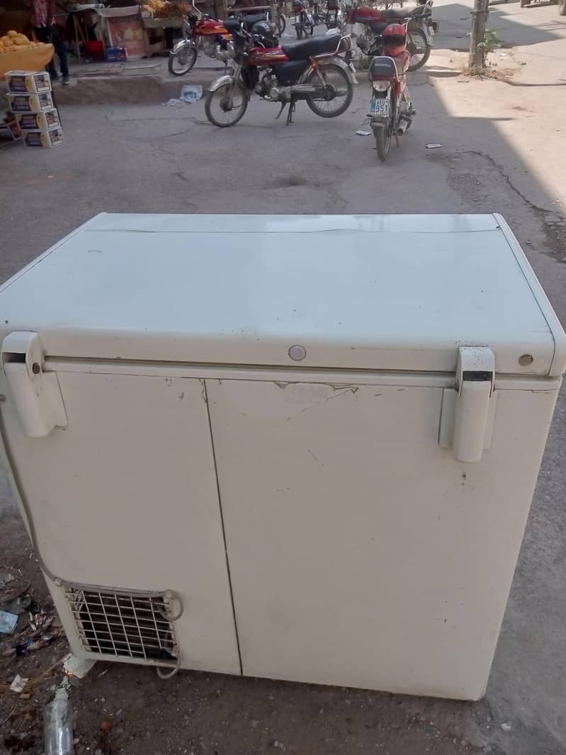 deep freezer 1