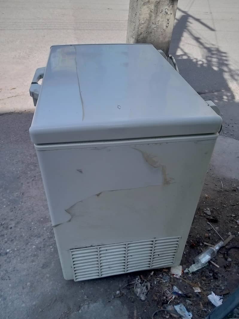 deep freezer 2