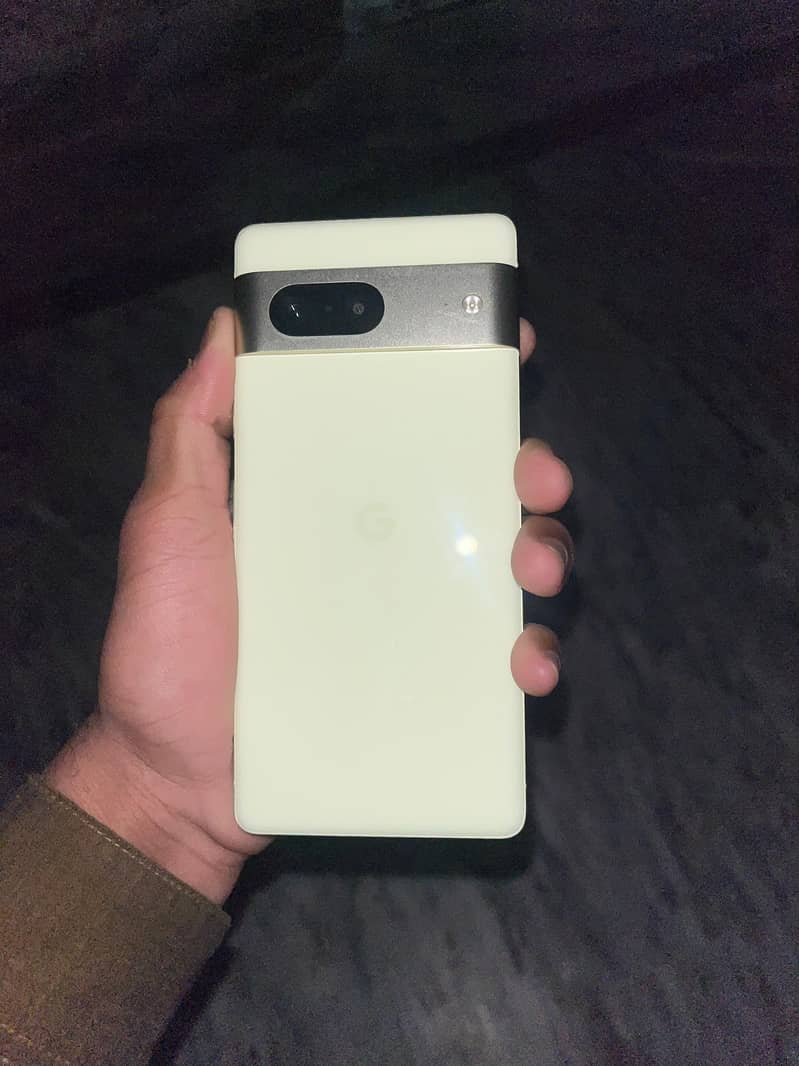 Google Pixel 7 6