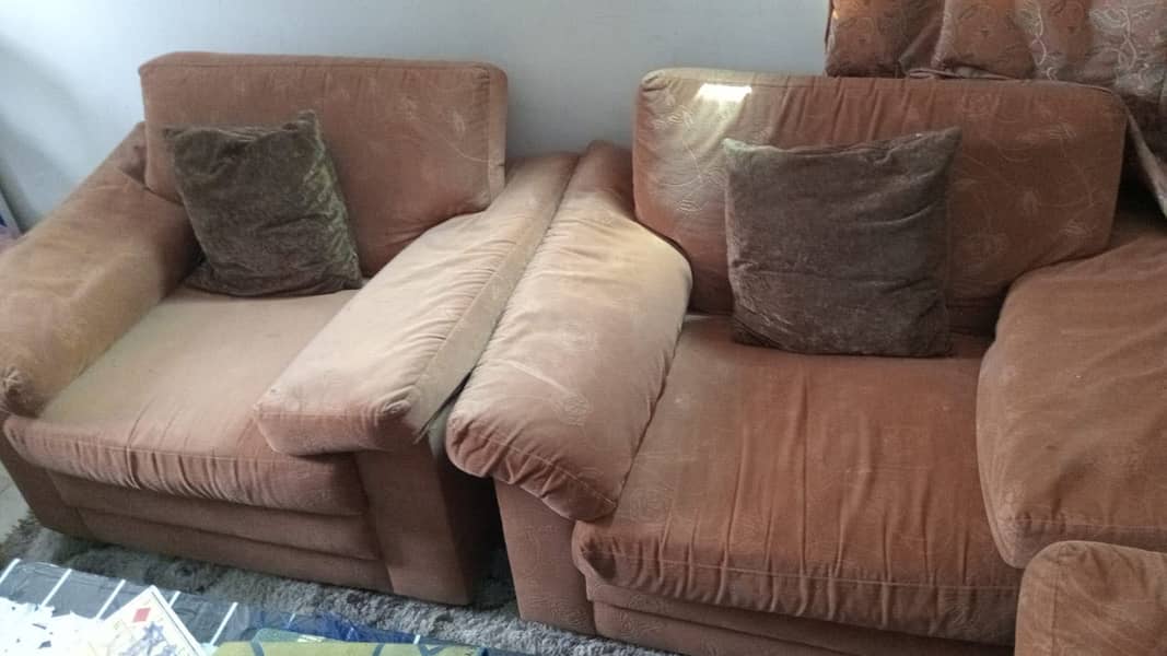 Sofa set 0