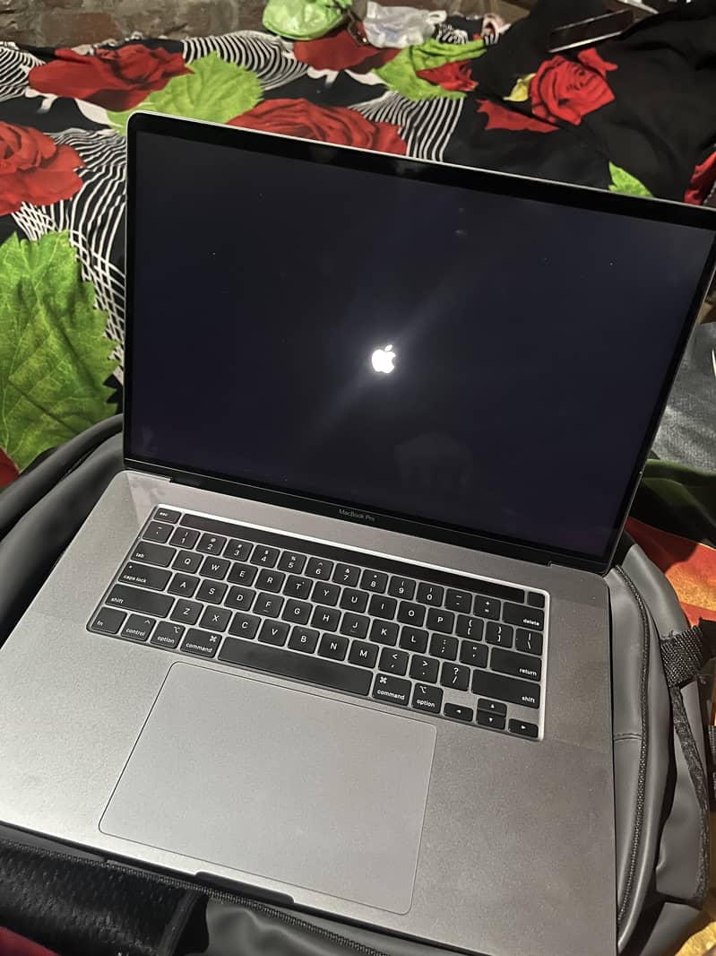 MacBook pro 1