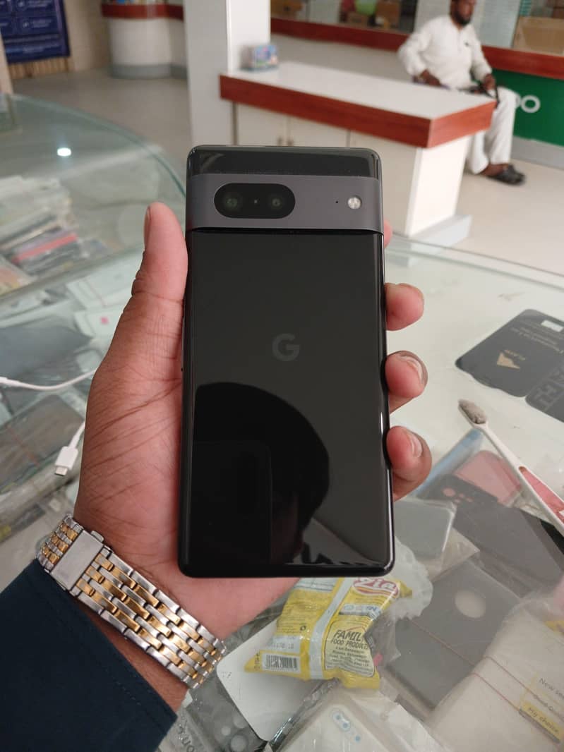 Google Pixel 7 5