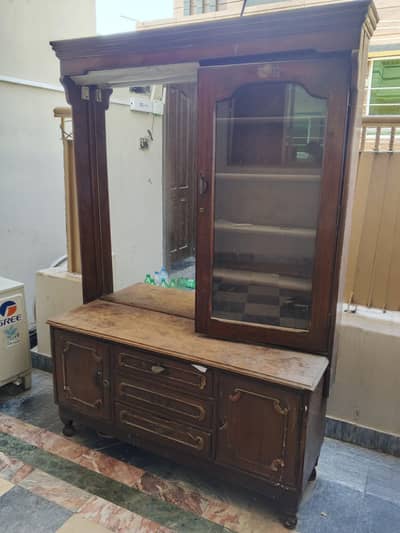 Dressing table