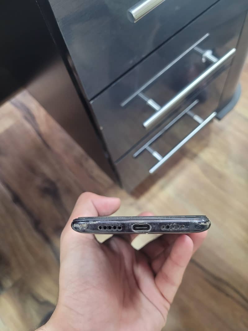 One Plus 6T 1