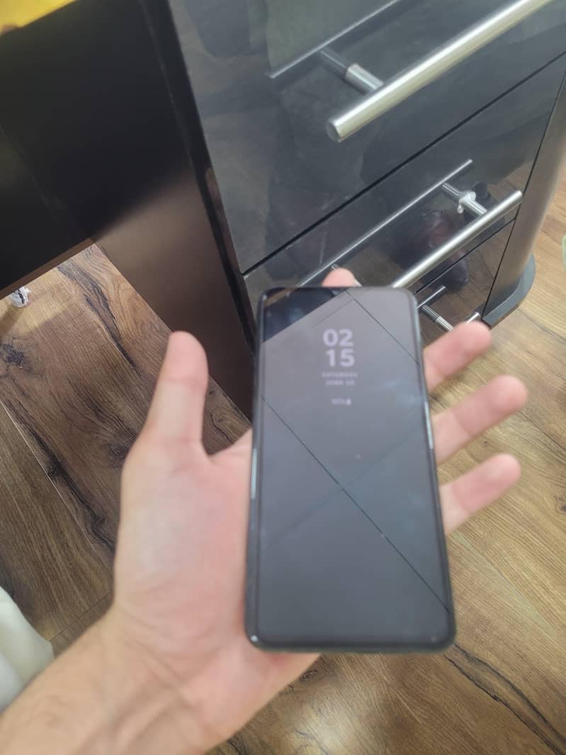 One Plus 6T 4