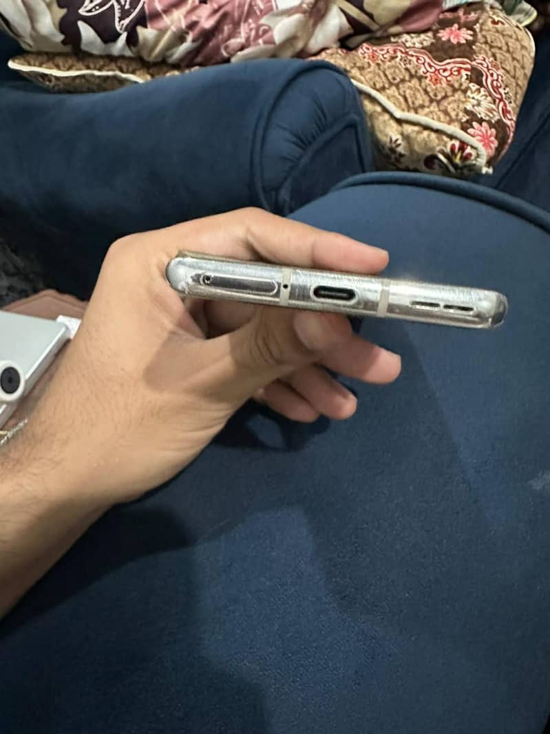 One Plus 8 4