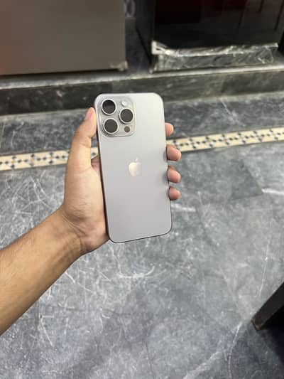 Apple iPhone 15 Pro Max