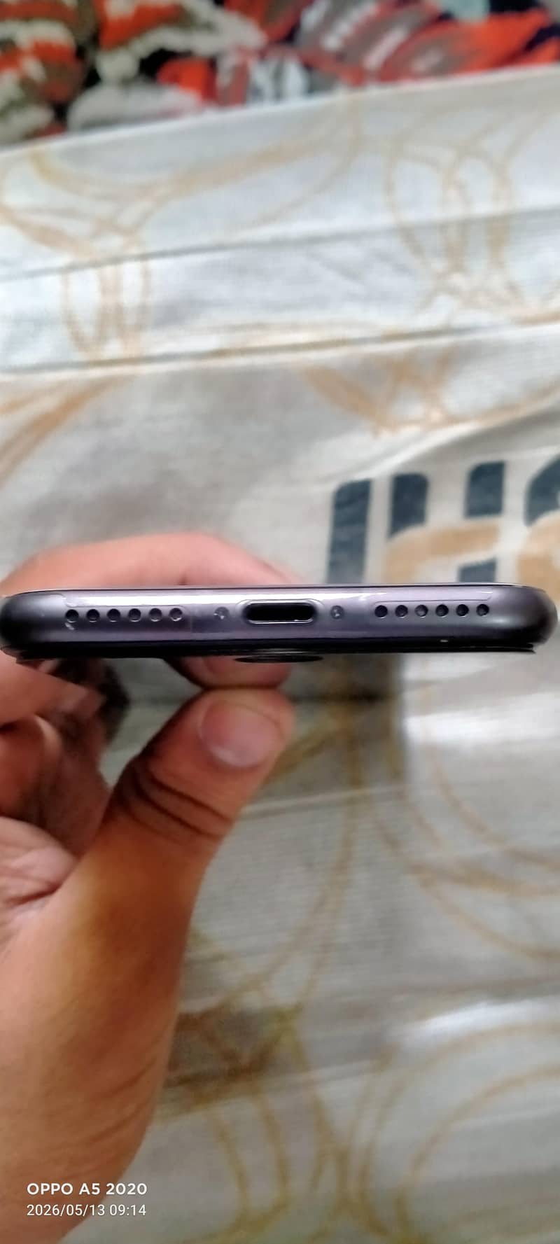 Apple iPhone 8 5
